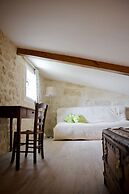 Château Latour Segur Suites & Spa