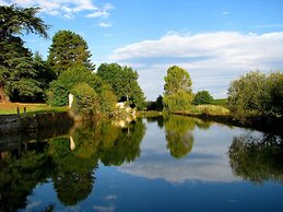 Château Latour Segur Suites & Spa