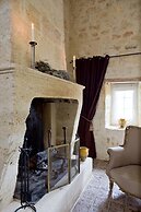 Château Latour Segur Suites & Spa