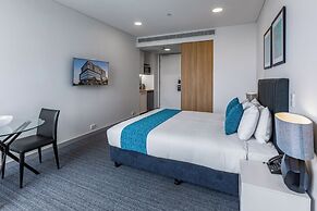 Essence Suites Taringa