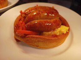 The Cheshire Cheese Inn