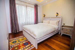 Serene Valley Apartments & Spa