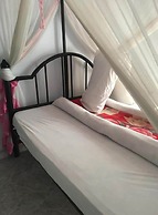 Kutetere Motel
