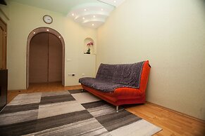 Kvart Boutique Novoslobodskiy