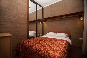 Kvart Boutique Novoslobodskiy