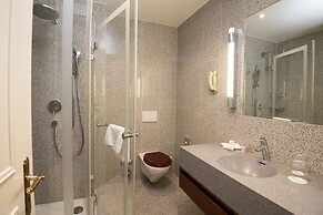 Hotel Des Trois Couronnes