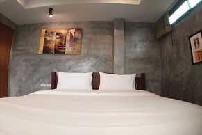 Krabi Green Hill Pool Villas