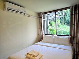 Krabi Green Hill Pool Villas