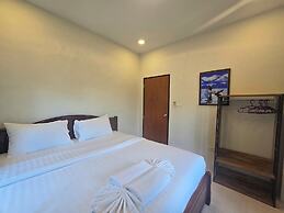 Krabi Green Hill Pool Villas