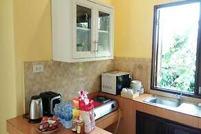 Krabi Green Hill Pool Villas