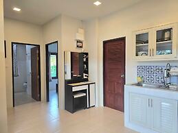 Krabi Green Hill Pool Villas