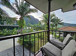 Krabi Green Hill Pool Villas