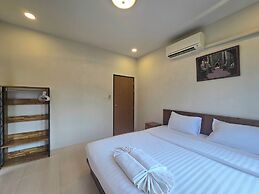 Krabi Green Hill Pool Villas