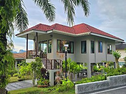 Krabi Green Hill Pool Villas