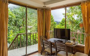 Krabi Green Hill Pool Villas