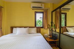 Krabi Green Hill Pool Villas