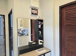 Krabi Green Hill Pool Villas