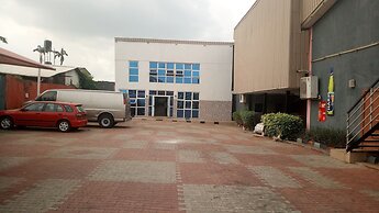 Da 411 Hotel
