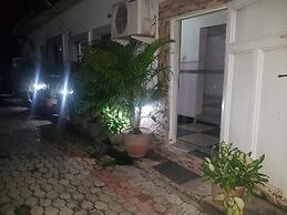 Elmariz Kitchen Motel