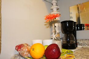 Latitude 26 Waterfront Boutique Resort - Bonita Springs