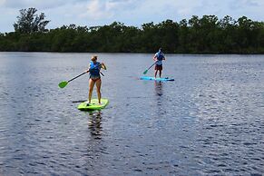 Latitude 26 Waterfront Boutique Resort - Bonita Springs