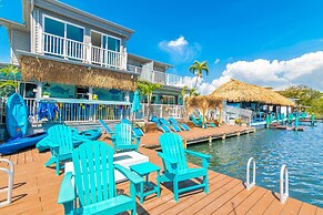 Latitude 26 Waterfront Boutique Resort - Bonita Springs