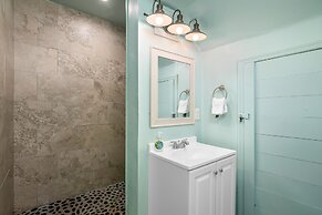 Latitude 26 Waterfront Boutique Resort - Bonita Springs