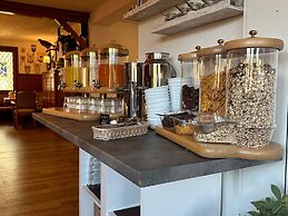 Hotel Zartenbach B&B