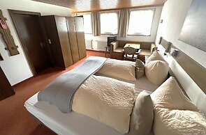 Hotel Zartenbach B&B