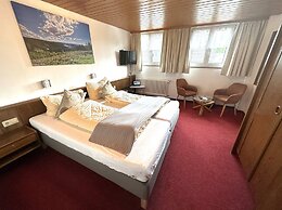 Hotel Zartenbach B&B