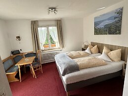 Hotel Zartenbach B&B