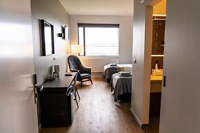 Black Beach Guesthouse