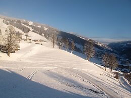 Saalbach Apartments Landhaus Bernkogel