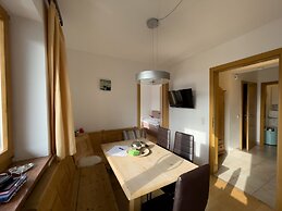 Saalbach Apartments Landhaus Bernkogel