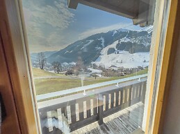 Saalbach Apartments Landhaus Bernkogel