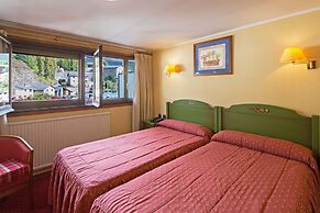 Hotel Rutllan & Spa
