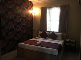 Bates Place Apartments