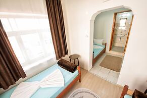 Yellow Rose Pansiyon