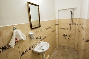 Yellow Rose Pansiyon