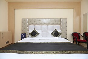 OYO 15530 Hotel G S Residency