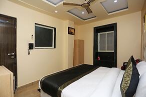 OYO 15530 Hotel G S Residency