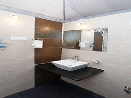 OYO 10684 Kishan Camps Resort