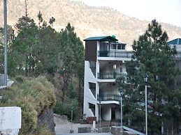 OYO 13463 Home Studio Valley view Kumarhatti