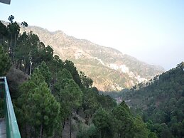 OYO 13463 Home Studio Valley view Kumarhatti