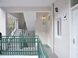 OYO 13463 Home Studio Valley view Kumarhatti