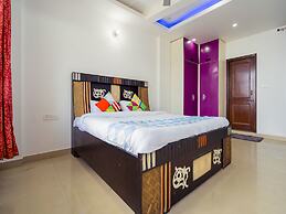 OYO 13291 Home Valley View 2BHK Near Picture Palace