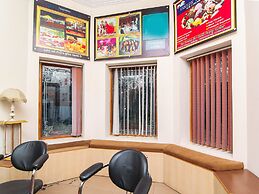 OYO 13097 Lukergunj Holidays