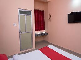 OYO 14227 Home Lake View Stay Brahmpol