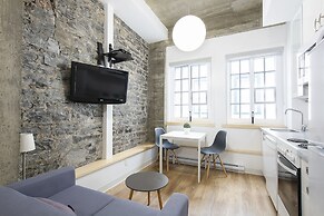 Les Lofts de Buade by Les Lofts Vieux-Québec