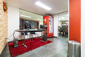 Hotel Bestmark Platinum